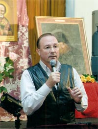 Виктор Николаевич Николаев