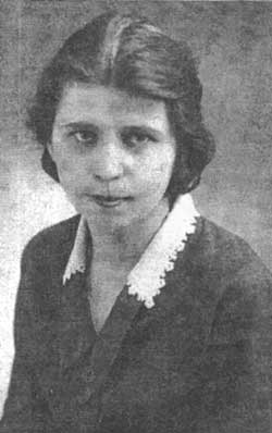 Нина Сергеевна, урожденная Увицкая, 1935 год